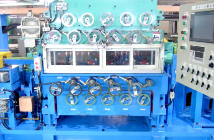 High precision multi-roll pipe straightening machine